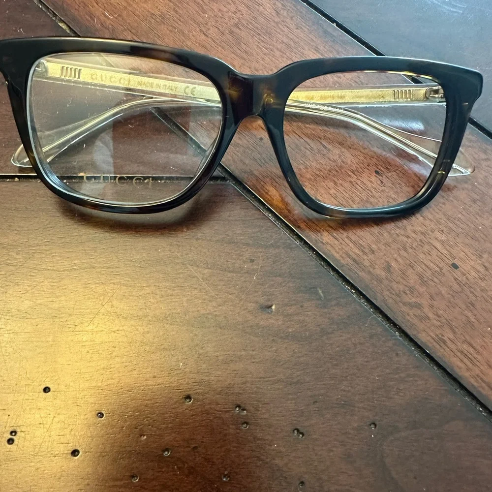 Gucci Brown Tortoise Shell Eyeglasses - Picture 4 of 9